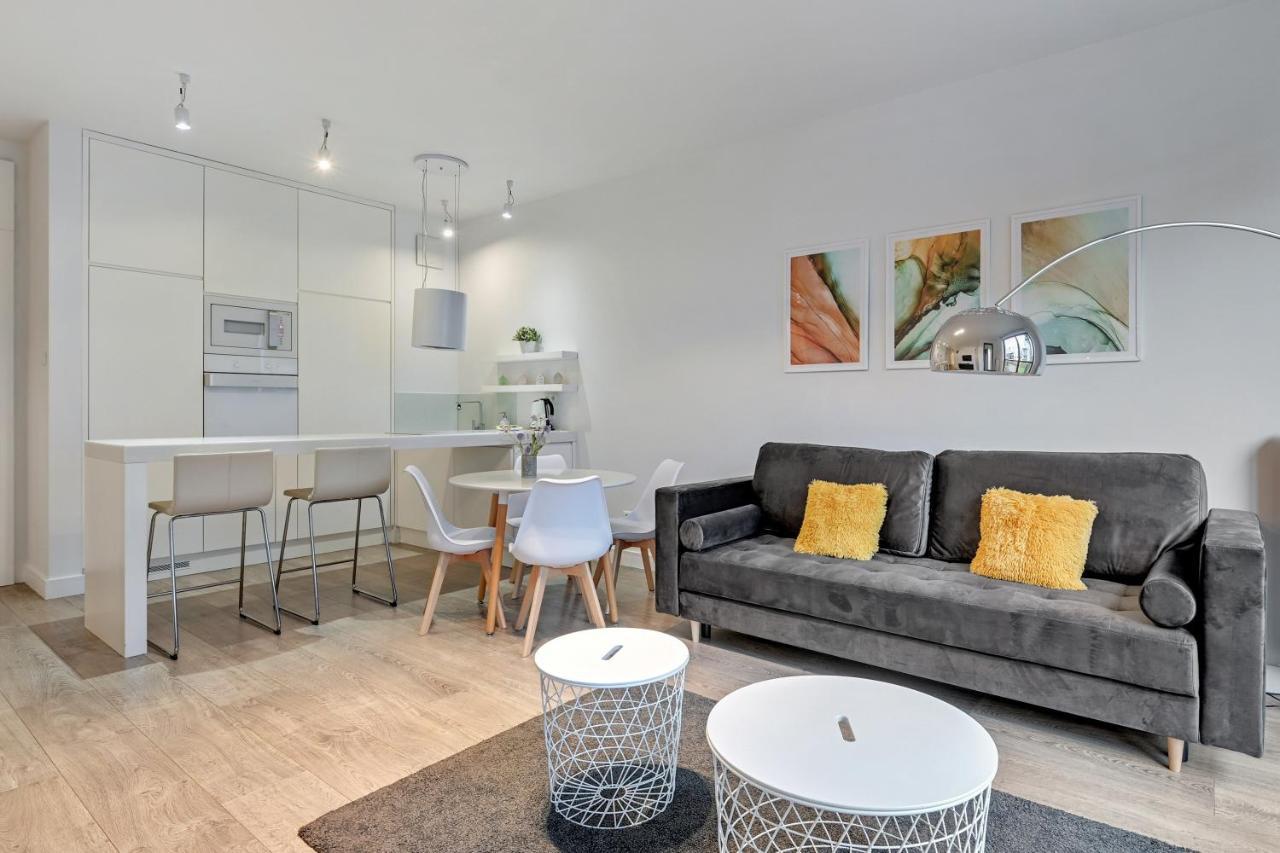 Dom & House - Apartamenty Nadmorski Dwor Gdansk Exterior photo